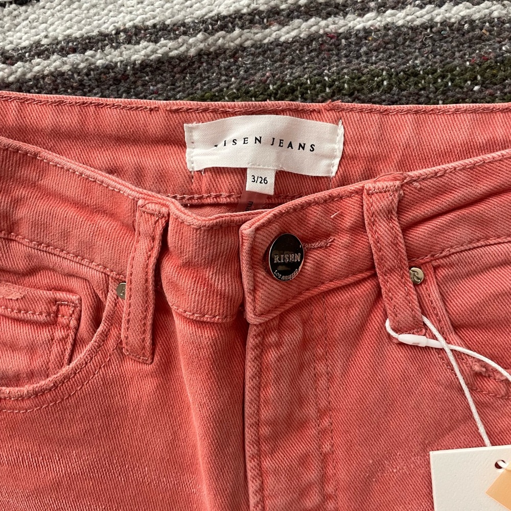 High-Waist Pink Flared Jeans with Split Hem - Picture 8 of 10